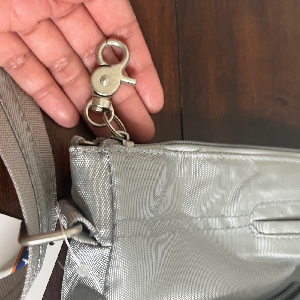 New Travelon Anti Theft Crossbody Bag‎ Women Silver Gray Adjustable Strap Nylon - Picture 9 of 16
